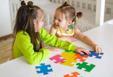 Juegos para fomentar el comportamiento cooperativo y colaborador en los niños.